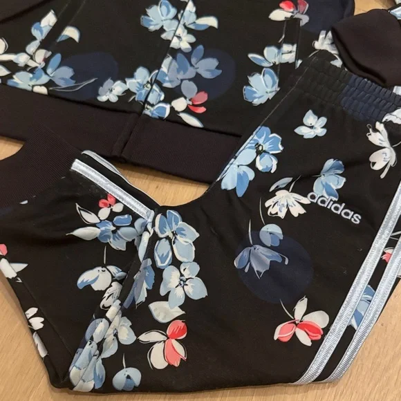 Kids Adidas Floral Jumpsuit - Picture 5 of 6